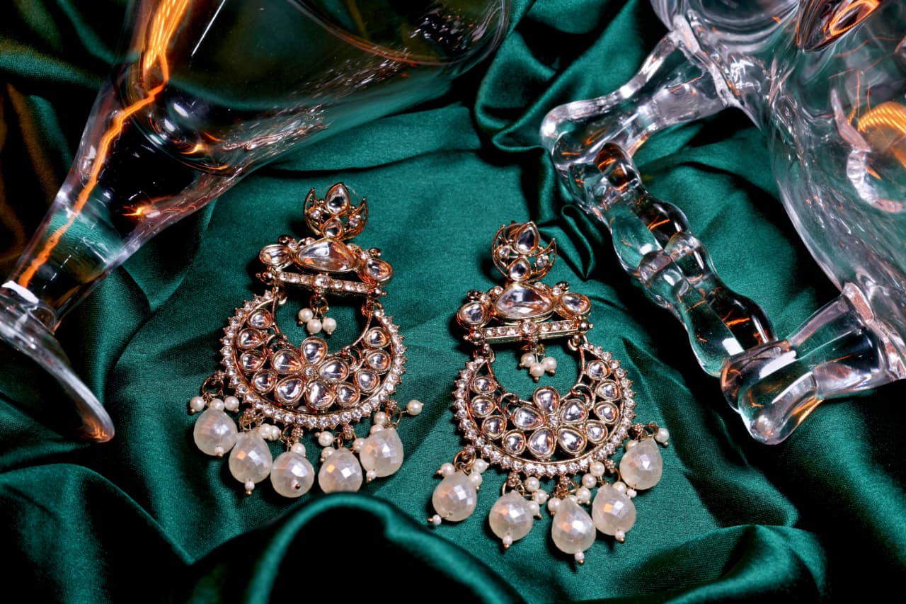 Royal kundan chandbalis with pearl drops